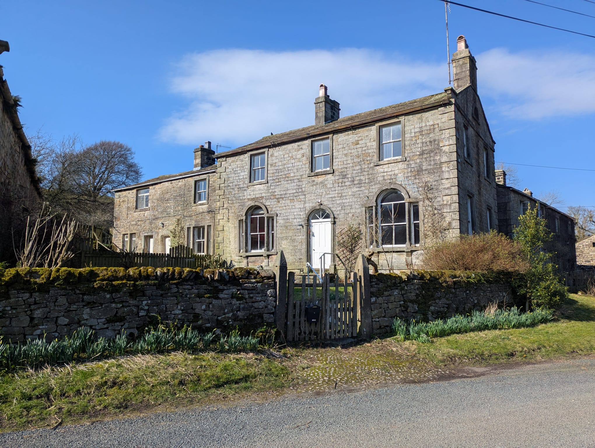 Holly Tree Farm, Cottage & Barn, Thorpe, Nr Linton, BD23 6BJ